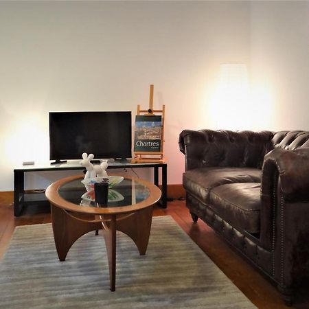 Appartement L'esprit d'antan quartier historique deux personnes à Chartres Extérieur photo